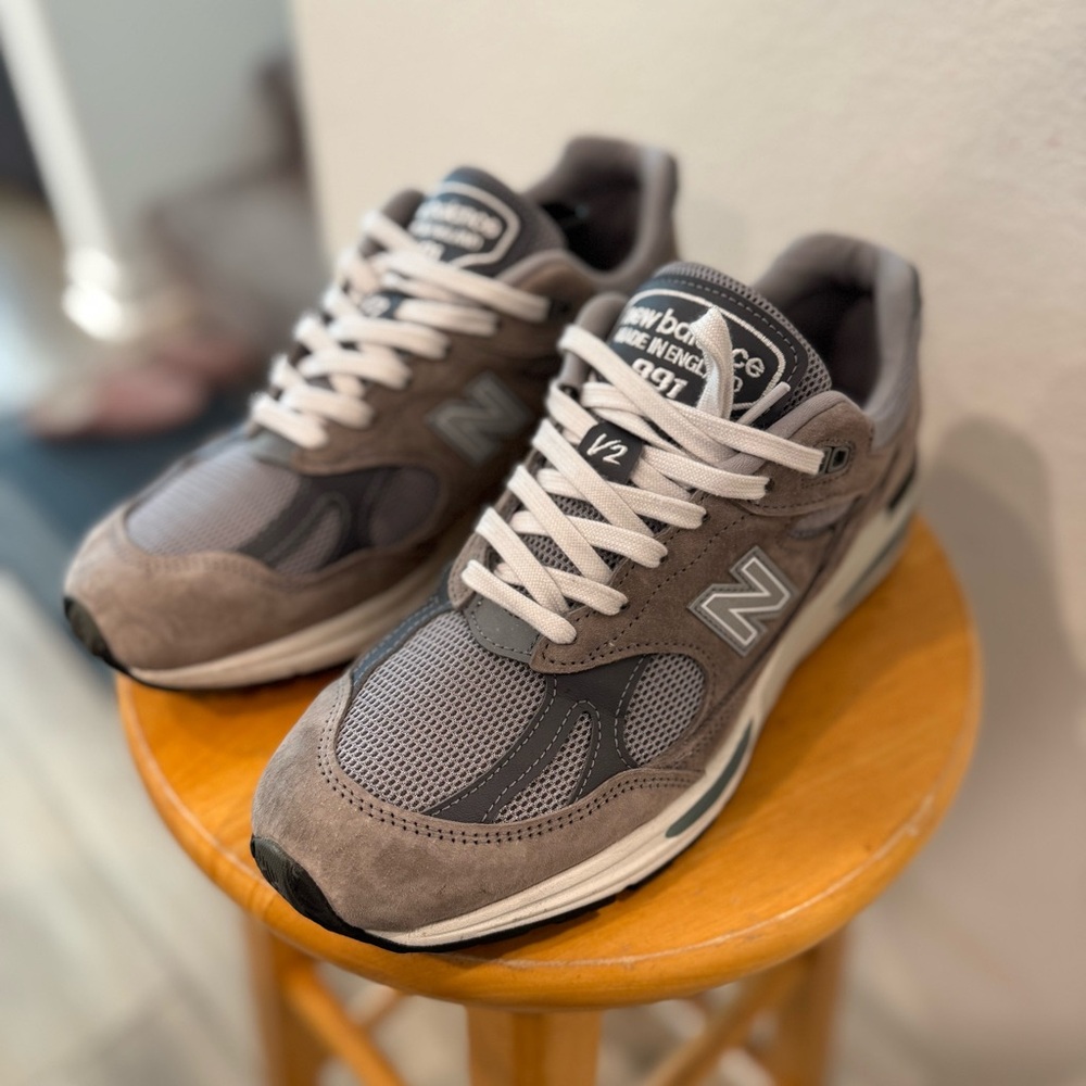 New Balance Made in UK 991v2